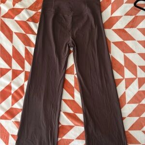 Vuori Brown Yoga Pants